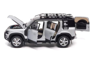 ALM810806 Almost Real Land Rover Defender 110 - Indus Silver (New)