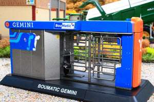 AT3200510 AT Collections Boumatic Gemini Milking Robot