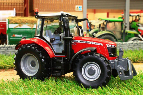43235 Britains Massey Ferguson 6718S Tractor Tractors And Machinery (1:32 Scale)