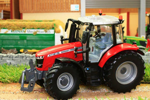 43235 Britains Massey Ferguson 6718S Tractor Tractors And Machinery (1:32 Scale)