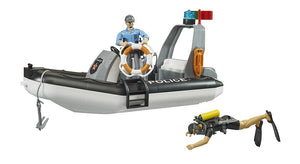 B62733 Bruder Bworld Police boat with rotating beacon light plus 2 figures and accessories