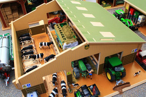Bt3000 Traditional Cubicle Shed With Free Set Of Britains Fresian Cows! Farm Buildings & Stables