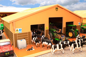 Bt3000 Traditional Cubicle Shed With Free Set Of Britains Fresian Cows! Farm Buildings & Stables