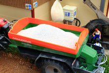Load image into Gallery viewer, Bt3048 Bulk Artificial Fertiliser (450G Bag) Farming Accessories And Diorama Dept