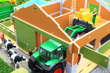 Load image into Gallery viewer, Bt8870 My Big Farm (1:24Th Scale Set) With Free Schleich Cow &amp; Sheep! Authentic Buildings (1:24