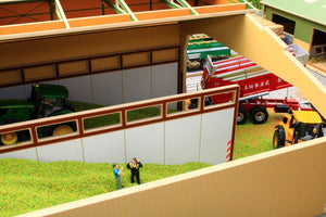 Bt8950 Cover To Monster Silage Clamp Farm Buildings & Stables (1:32 Scale)