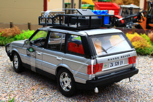 BUR22061 Burago 124 Scale Range Rover Experience Vehicle