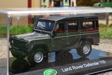 Load image into Gallery viewer, BUR32060DG Burago 1:43 Scale Land Rover Defender 110 in Dark grey