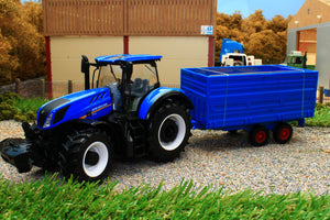 BUR44067A BURAGO 132 SCALE New Holland T7 HD Tractor and Grain Trailer with 3 round bales