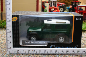 CAR455260 Oxford Diecast Cararama 1:43 scale Land Rover Defender 90 Station Wagon in Dark Green white roof