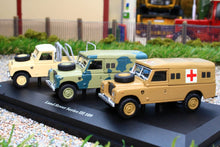Load image into Gallery viewer, CAR713PND011 Oxford Diecast Cararama 1:72 Scale Land Rover Series III 3 Vehicle Set