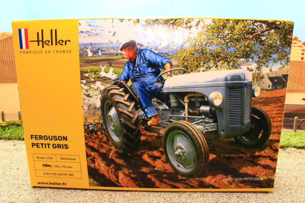 Maquette Tracteur : Kit : Ferguson TE-20