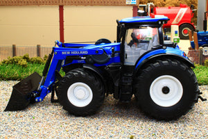 6798 Siku Radio Controlled New Holland T7.315 4wd Tractor with front loader complete with hand controller