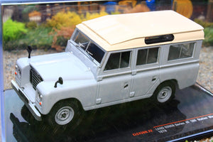 IXOCLC436 IXO 1:43 Scale Land Rover Series II 109 Station Wagon Grey 1958