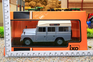 IXOCLC436 IXO 1:43 Scale Land Rover Series II 109 Station Wagon Grey 1958