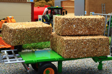 Load image into Gallery viewer, KG0704 LARGE SQUARE BALES X 4