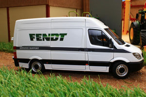 MM1905-01-01 MARGE MODELS MERCEDES SPRINTER VAN IN WHITE WITH FENDT LIVERY
