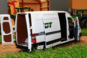 MM1905-01-01 MARGE MODELS MERCEDES SPRINTER VAN IN WHITE WITH FENDT LIVERY
