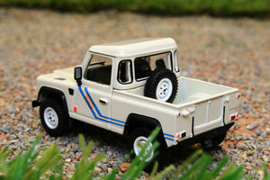 MGT00338 MiniGT 1:64 Scale Land Rover Defender 90 Pick Up in White MAY BE RHD OR LHD