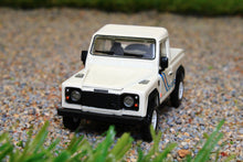 Load image into Gallery viewer, MGT00338 MiniGT 1:64 Scale Land Rover Defender 90 Pick Up in White MAY BE RHD OR LHD