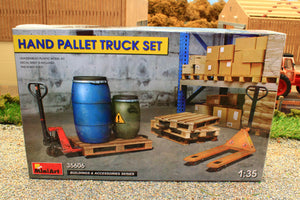 MIA35606 MiniArt 135 Scale Hand Pallet Truck Kit