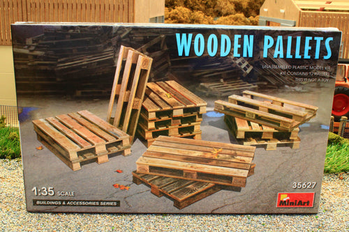 MIA35627 MiniArt 135 Scale Wooden Pallets Set