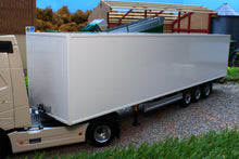 Load image into Gallery viewer, MM1904-01 Marge Models 1:32 Scale Pacton Box Trailer in White