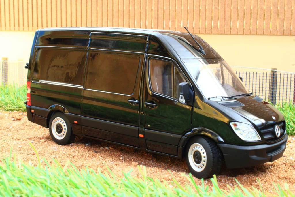 Fourgon utilitaire Mercedes Sprinter Fg 319 CDI 43 V6 7G-Tronic Plus