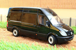 MM190502 MARGE MODELS MERCEDES SPRINTER VAN IN BLACK