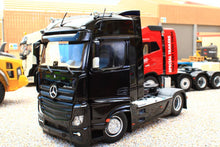 Load image into Gallery viewer, MM1909-02 Mercedes-Benz Actros Bigspace 4x2 in Black