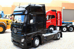 MM1911-02 Mercedes-Benz Actros Gigaspace 4x2 in Black