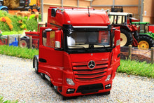 Load image into Gallery viewer, MM1912-04 MARGE MODELS MERCEDES BENZ ACTROS GIGASPACE 6X2 LORRY IN RED