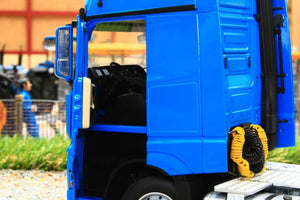 MM1912-06 MARGE MODELS MERCEDES BENZ ACTROS GIGASPACE 6 X 2 IN BLUE