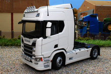 Load image into Gallery viewer, MM2014-01 Marge Models Scania R500 Lorry 4x2 in White