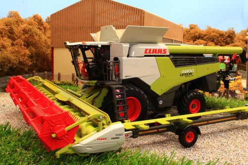 MM2027 MARGE MODELS CLAAS LEXION 6800 COMBINE HARVESTER WITH VARIO 930 HEADER