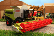 Load image into Gallery viewer, MM2027 MARGE MODELS CLAAS LEXION 6800 COMBINE HARVESTER WITH VARIO 930 HEADER