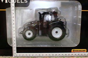 MM2215 Marge Models New Holland T7550 4WD Tractor Black Limited Edition