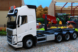 MM2235-01 Marge Models Volvo FH5 Truck with Meiller Hooklift in White