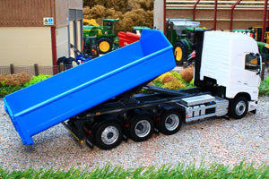 MM2236-01 Marge Models Hooklift Container 15m3 in Blue