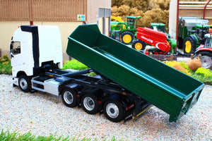MM2236-02 Marge Models Hooklift Container 15m3 in Green