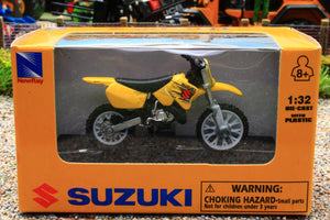 NEW06017Y Newray 1:32 Scale Suzuki RM125 Motorbike