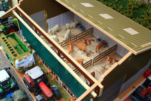 Load image into Gallery viewer, Bt8450 Beef Unit With Free Set Of Brushwood Store Cattle! Farm Buildings &amp; Stables (1:32 Scale)