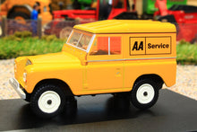 Load image into Gallery viewer, OXF43LR3S002 Oxford Diecast 1:43 Scale Land Rover Series III SWB Hard Top AA