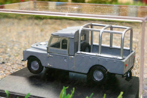 OXF76LAN1109001 OXFORD DIECAST 1:76 SCALE LANDROVER S1 109 IN GREY