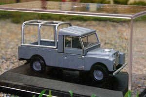 OXF76LAN1109001 OXFORD DIECAST 1:76 SCALE LANDROVER S1 109 IN GREY