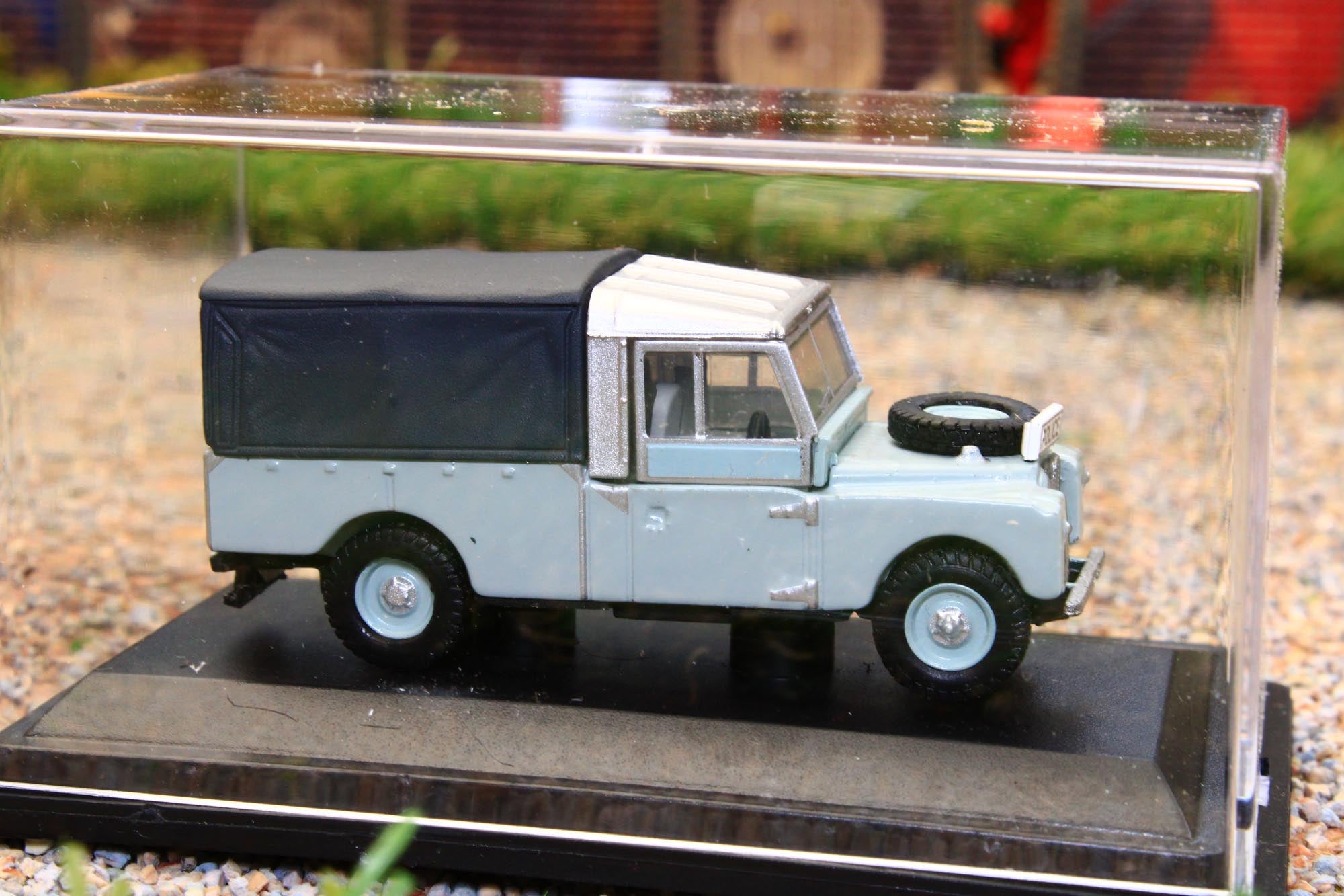 OXF76LAN1109006 Oxford Diecast 1:76 scale Land Rover Series 1 109