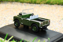 Load image into Gallery viewer, OXF76LAN188003 Oxford Diecast 1:76 Scale Land Rover Series 1 88 inch Open in Bronze Green