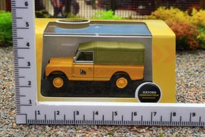 OXF76LAN2016 Oxford Diecast 1:76 Scale Land Rover S2 LWB Canvas - JCB