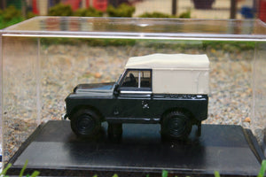 OXF76LR2S007 OXFORD DIECAST 1:76 SCALE Land Rover Series II SWB Canvas RAF Police