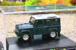 OXF76LRDF002 Oxford Diecast 1:76 scale Land Rover Defender 90 2013 Tamar Blue